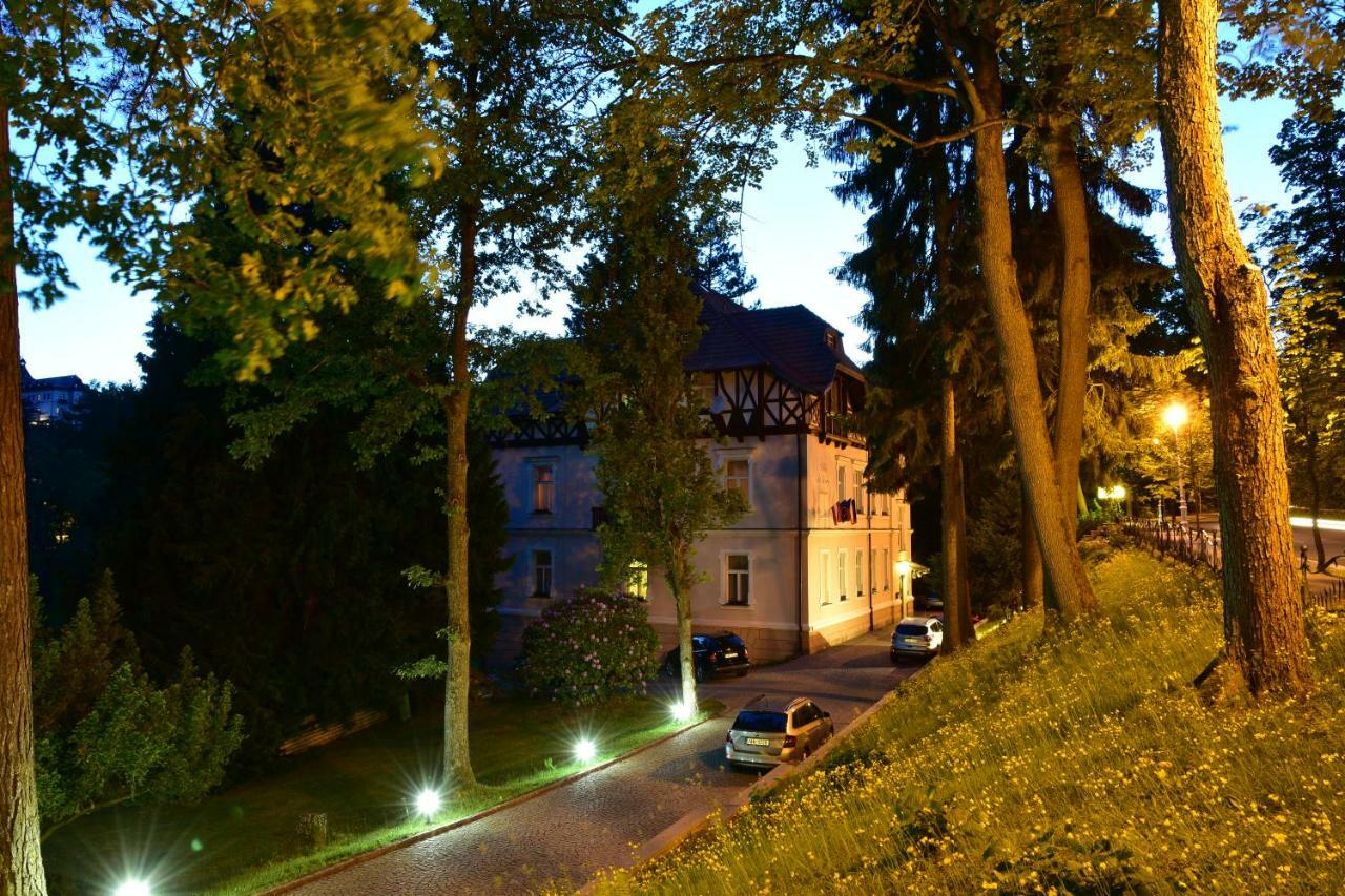 Sant Georg Garni Hotel Marianske Lazne Exterior photo